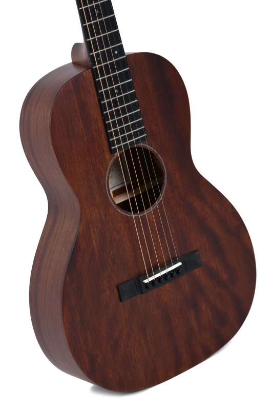 Sigma - 15 Series Acoustic Guitar, Satin #00M-15S