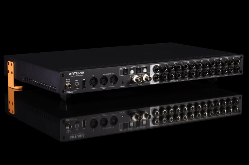 Arturia - 16 In/Out Audio Interface #AUDIOFUSE16RIG
