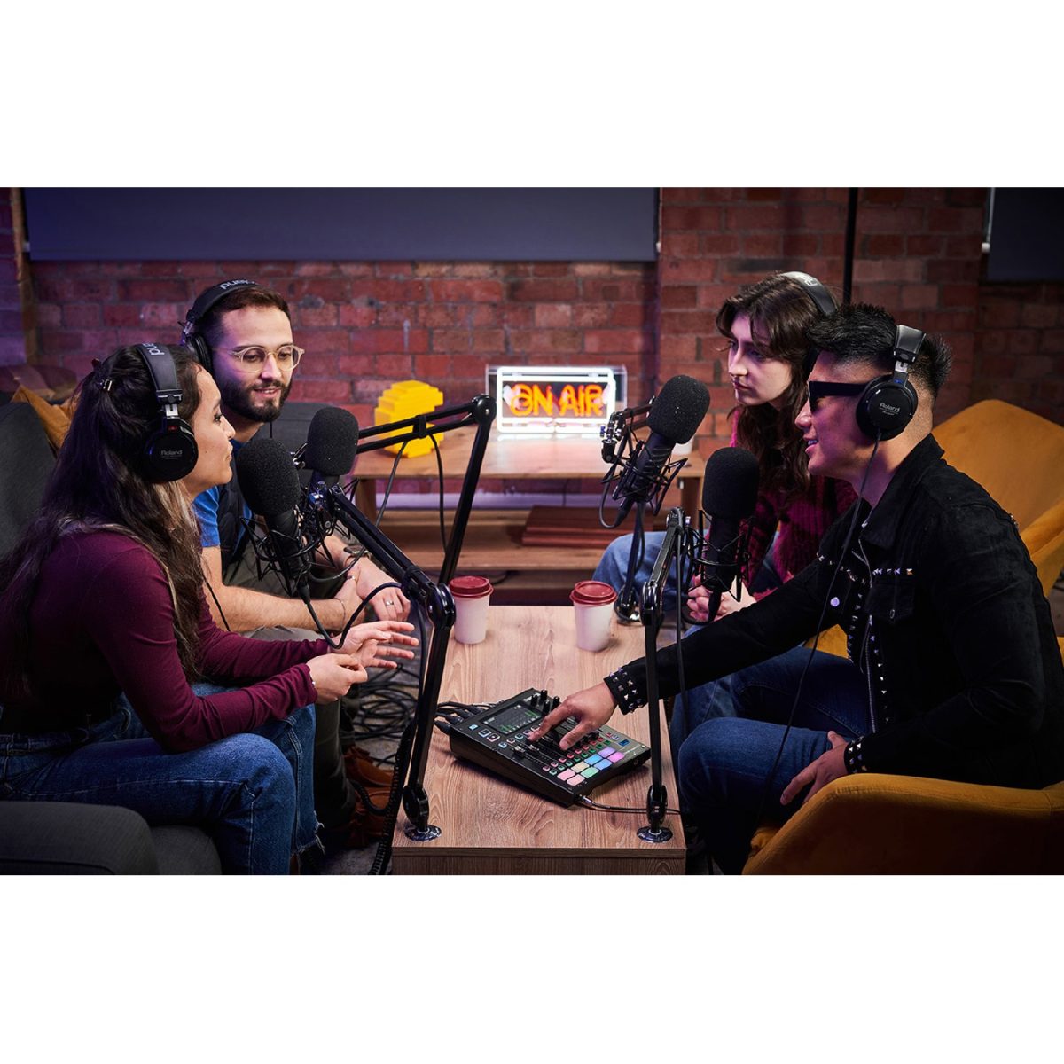 Boss - Gigcaster 8 Audio Streaming Mixer Podcast
