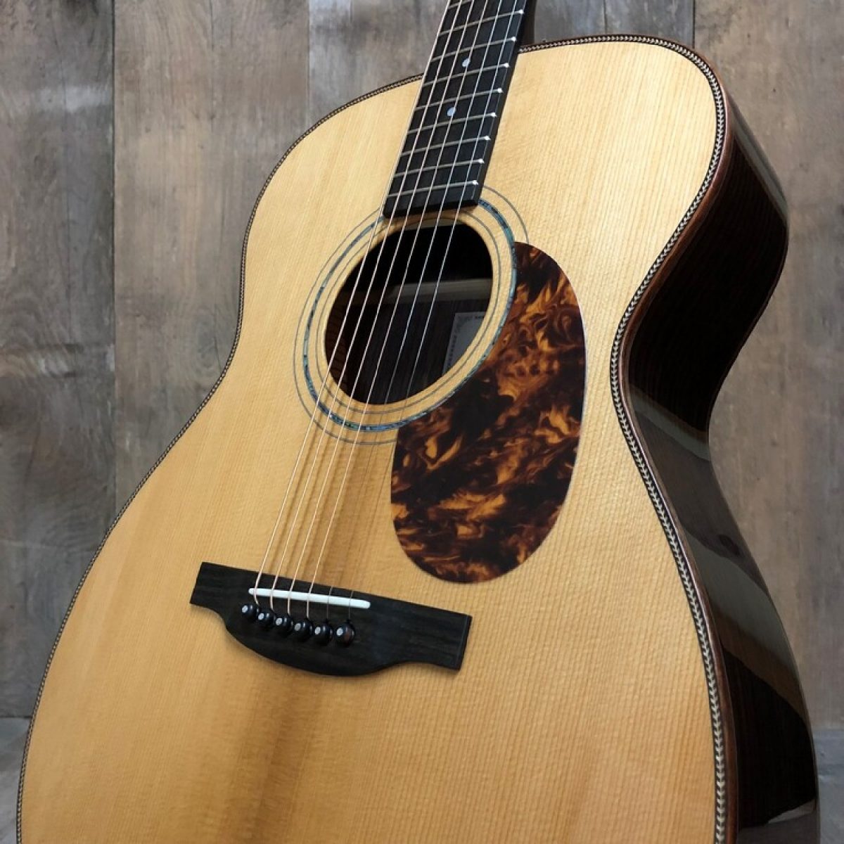 Boucher - SG-51 MV - OM Hybrid - East Indian Rosewood Body