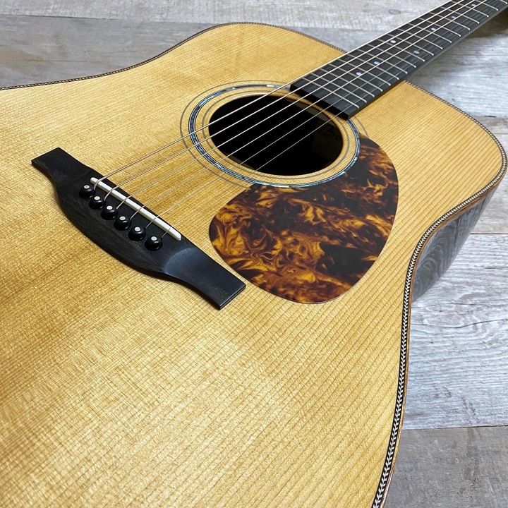 Boucher - SG52MV Studio Goose East Indian Rosewood body up