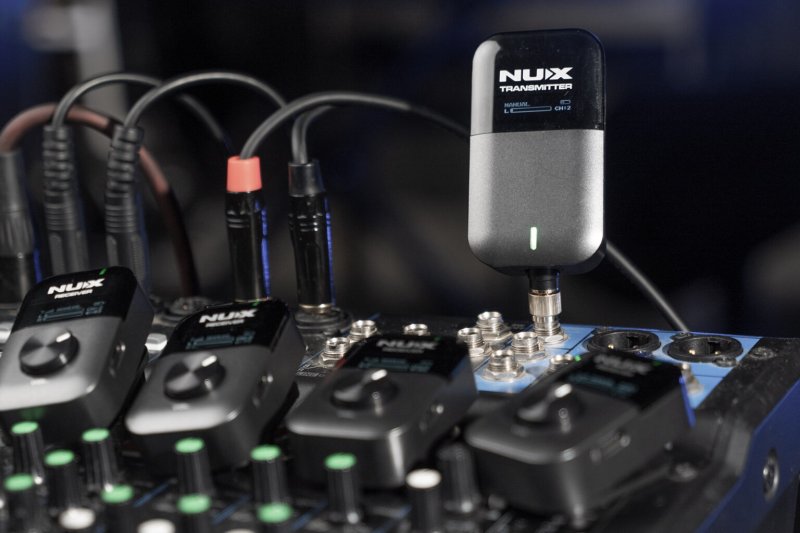 NUX - 5.8GHz Stereo Wireless In-ear Monitor System #C-7