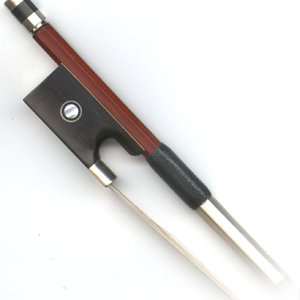 Menzel - Violin Bow 4/4 Brazilian Wood #BVR600F