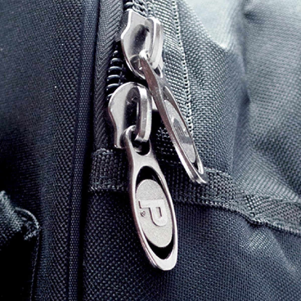 Profile - TCB10 36" Classic 3/4 Guitar Bag Zipper
