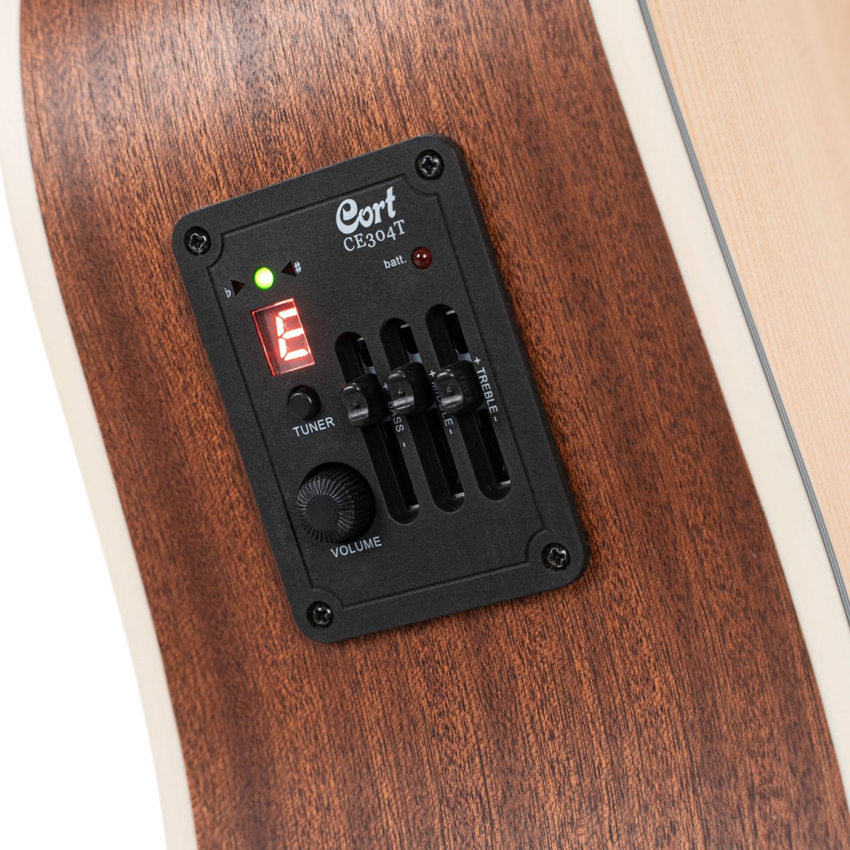Cort - MR500E - Solid spruce OP Cw Eq - Natural