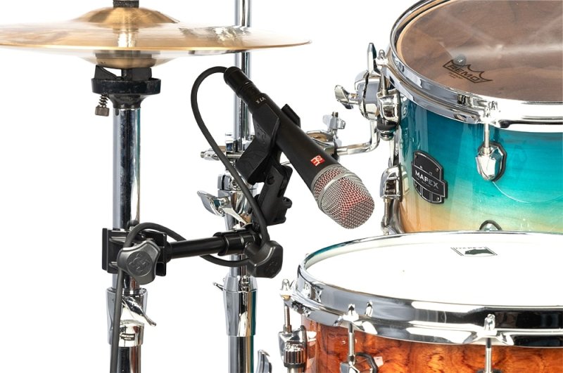 Hercules Stands - Multi-Mount Microphone And Device Holder #DG137B