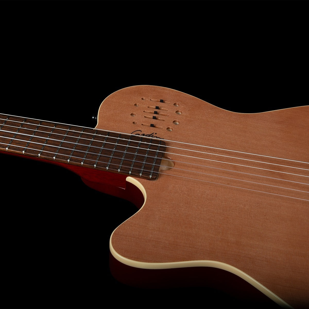 Godin - Multiac Nylon Encore Left-Handed Natural Semi-Gloss - 035878 Detail