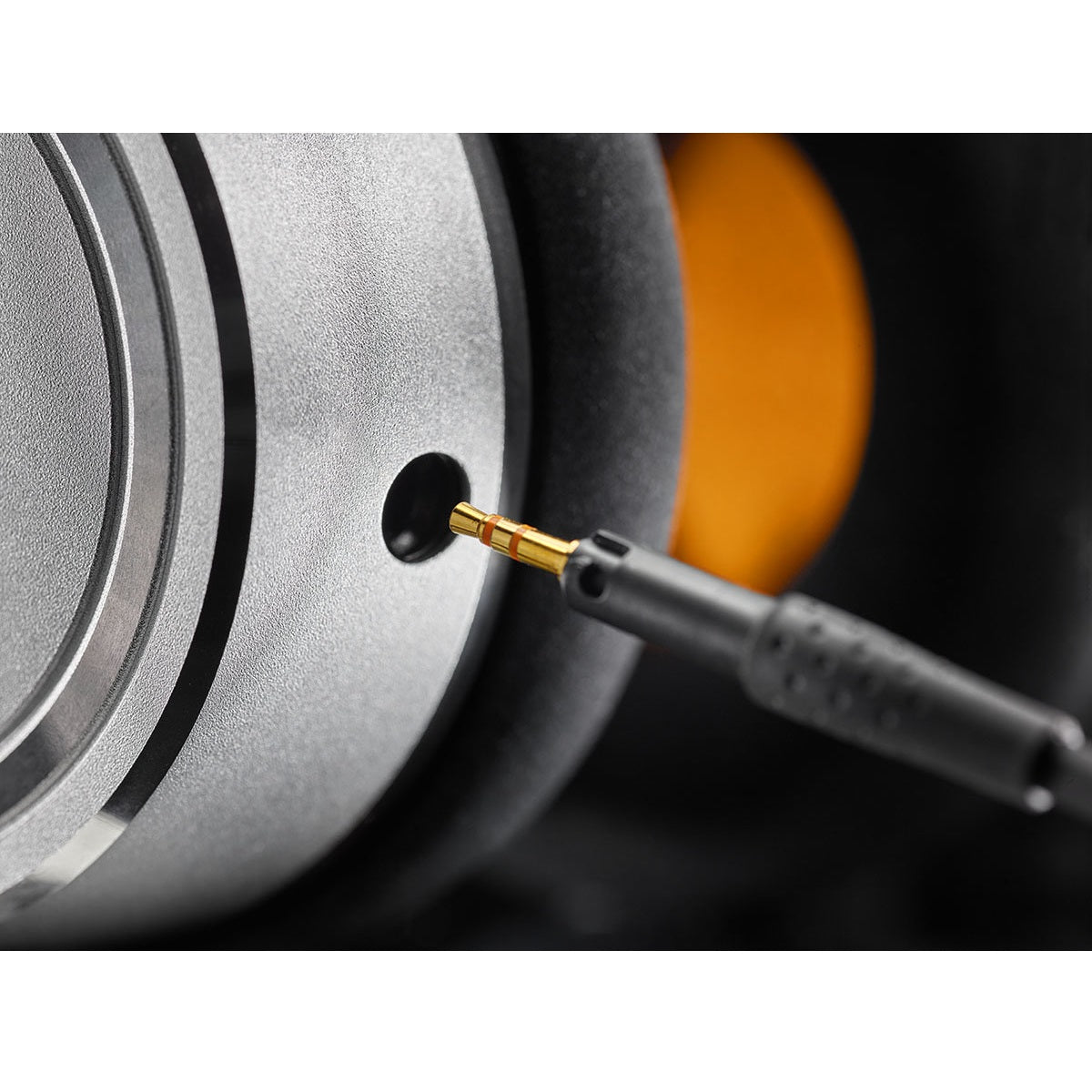 Neumann NDH20 - Studio Headphone connexion