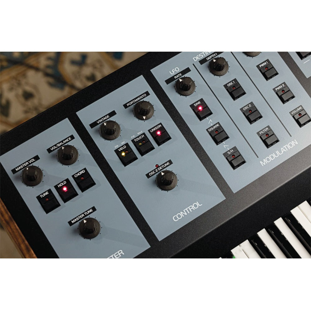 Oberheim OB-X8 Analog Synthesizer - (OB3600) controls