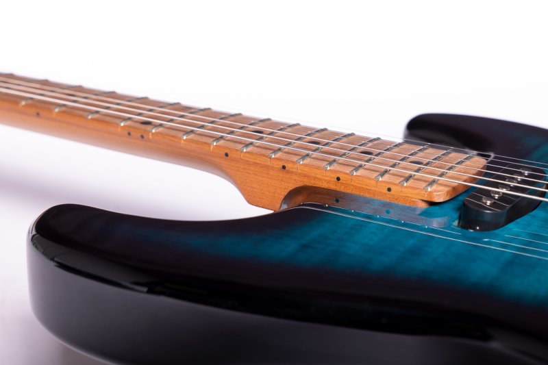 Washburn - Sonamaster Elite Series Electric Guitar, Flame Blue Burst #SE3FBLB