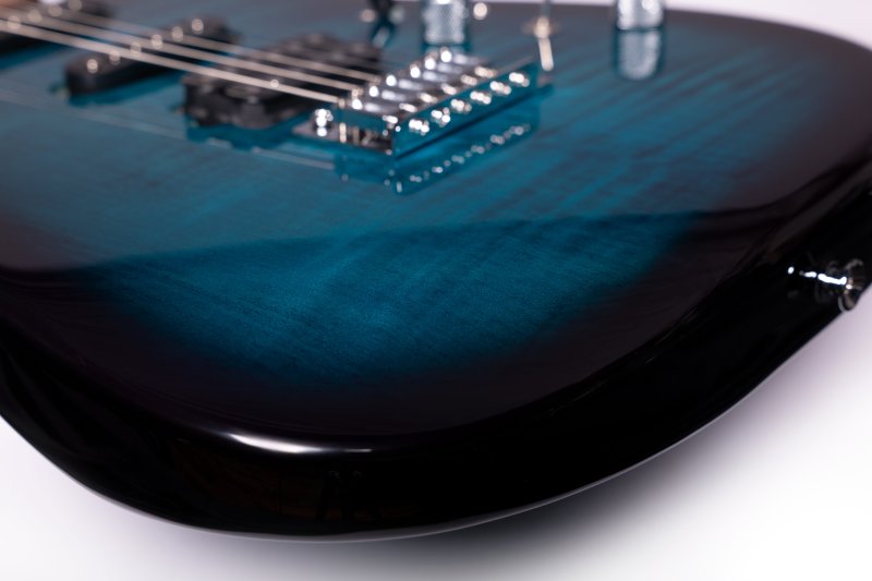Washburn - Sonamaster Elite Series Electric Guitar, Flame Blue Burst #SE3FBLB