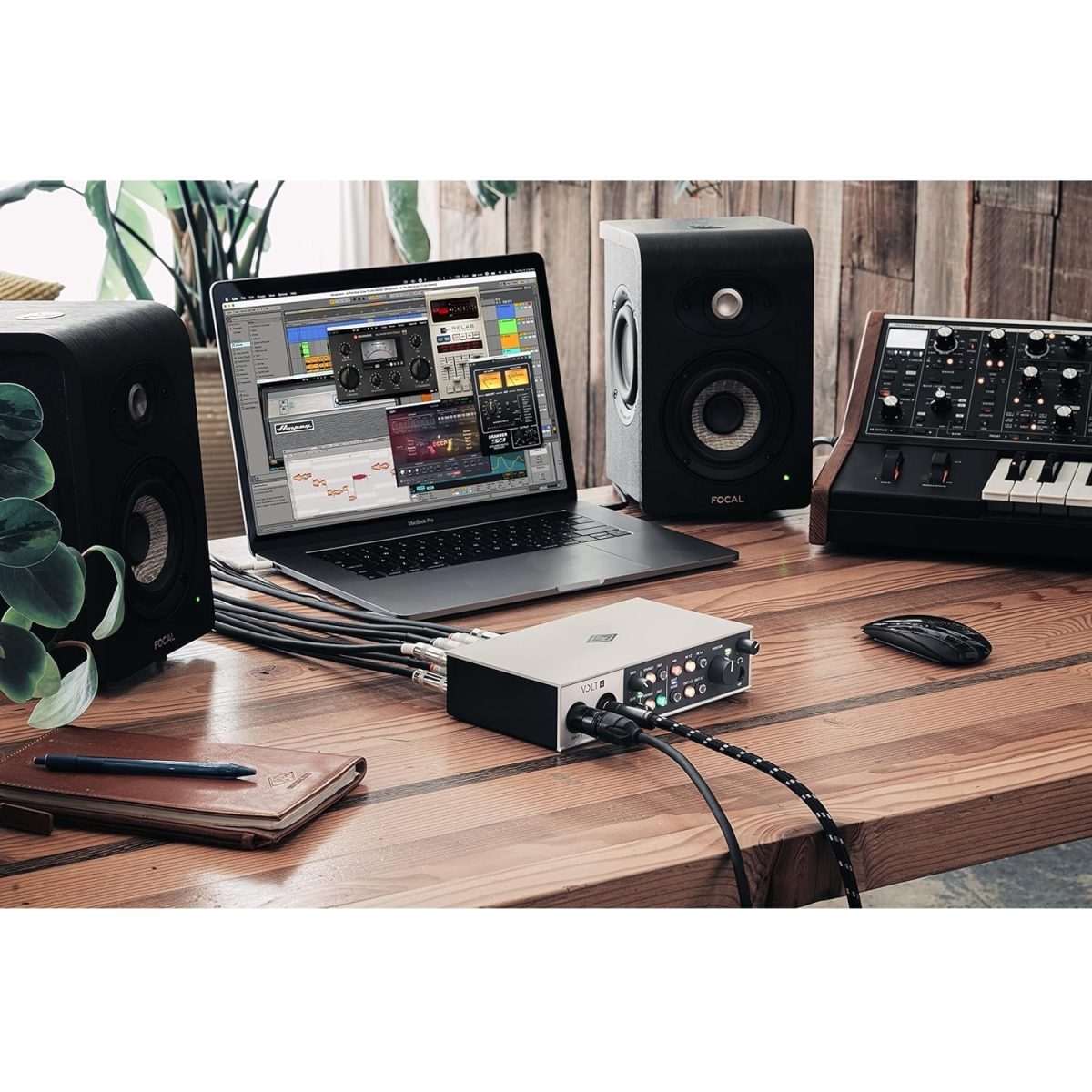 Universal Audio - Volt 4 USB Recording Studio
