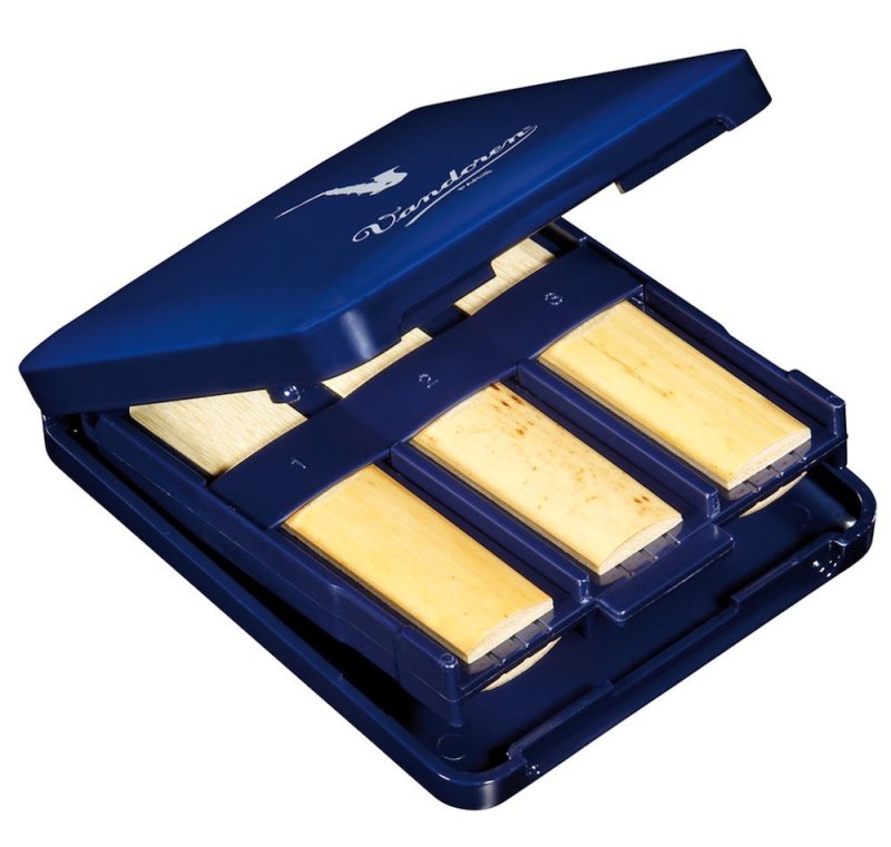 Vandoren - Alto saxophone/Clarinet Reed Case for 6 Reeds #VRC620