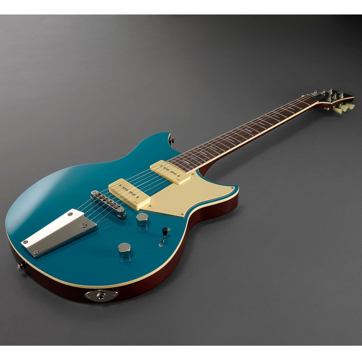 Yamaha Revstar II Standard P90 Swift Blue - RSS02SWB Detail