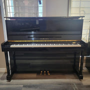 Yamaha - T121 48” Upright Piano in Polished Ebony