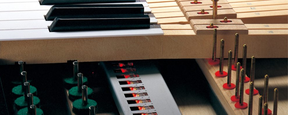 Yamaha GB1KSC2 - Silent Series Grand Piano - Polished Ebony
